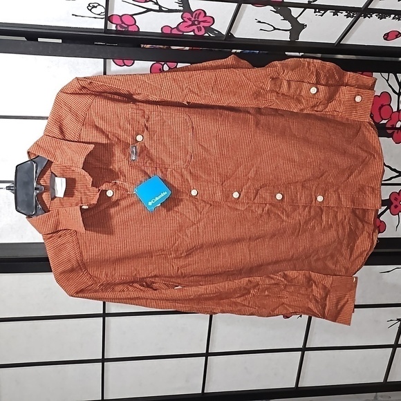 Columbia Cornell Woods Button Up Long Sleeve Shirt Small NWT - Picture 1 of 6